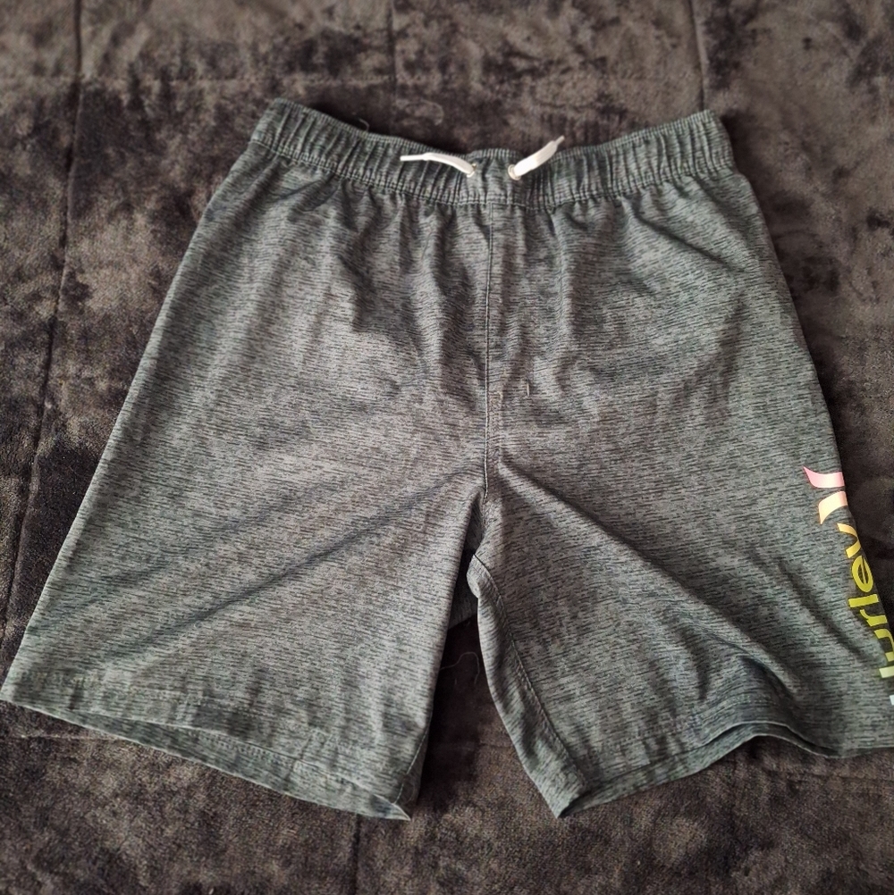 Hurley Boys Swim Trunks & Rash Guard - Picture 3 of 6